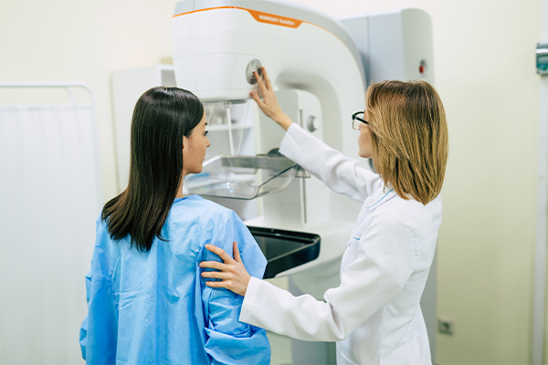 Do breast implants affect screening mammograms? | Parkview Health