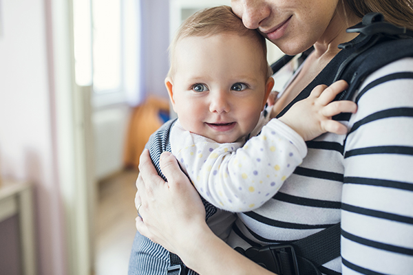 How to properly use a baby carrier | Parkview Health