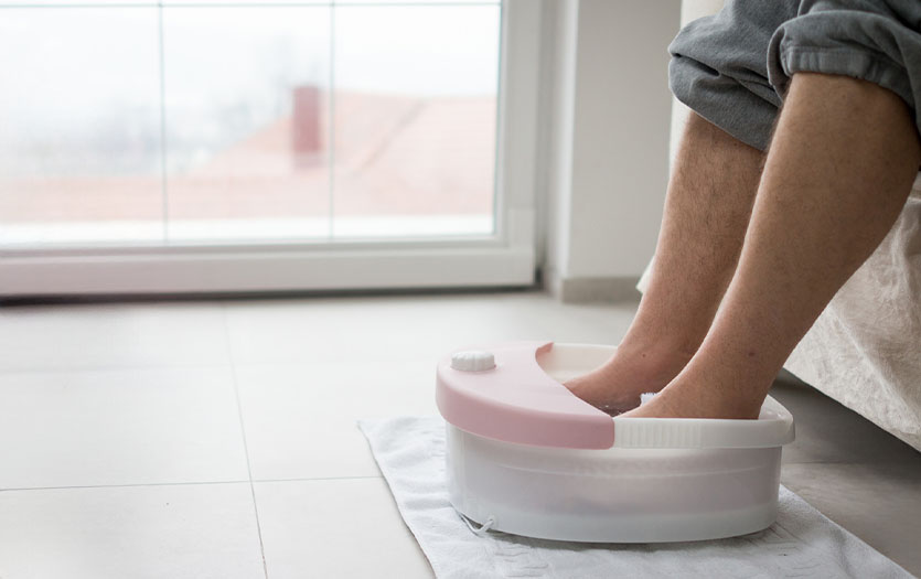 Tub to soak clearance feet in